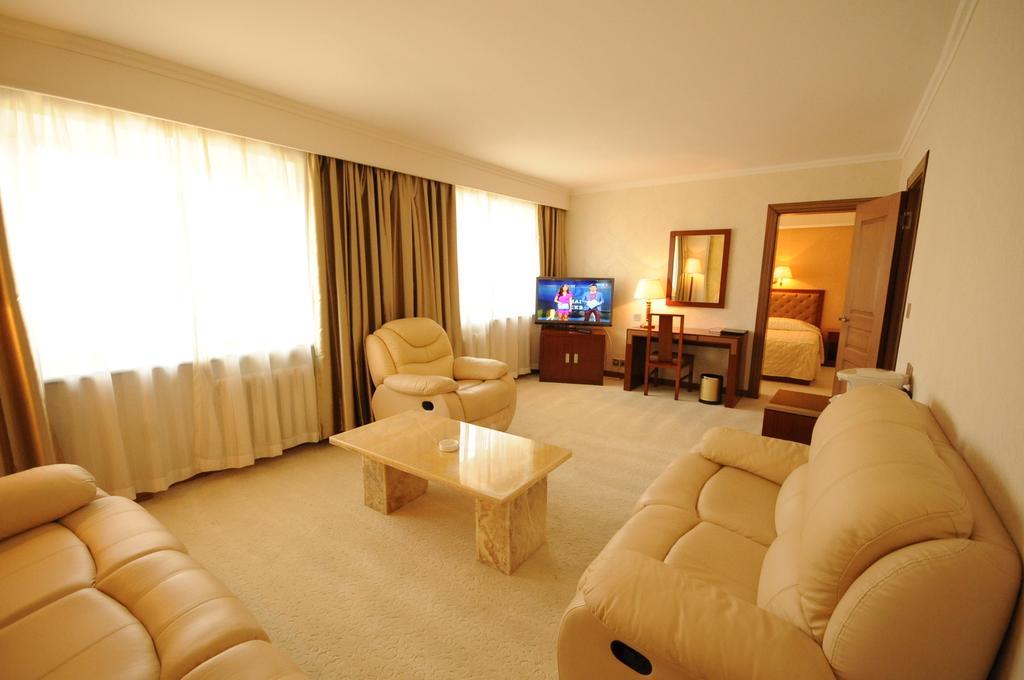 Flower Hotel Ulaanbaatar Phòng bức ảnh
