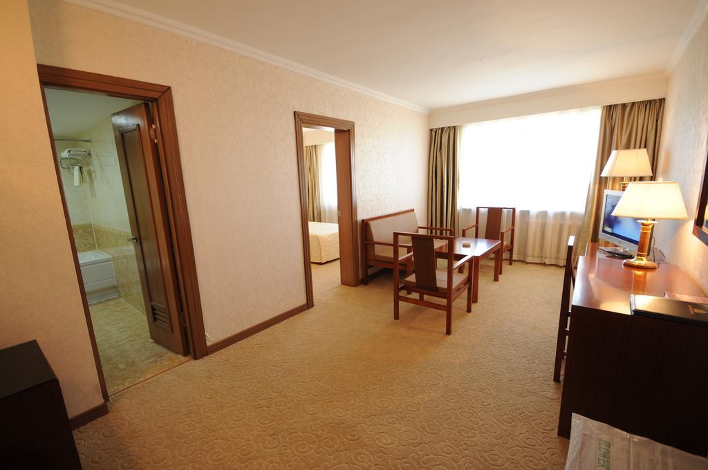 Flower Hotel Ulaanbaatar Phòng bức ảnh