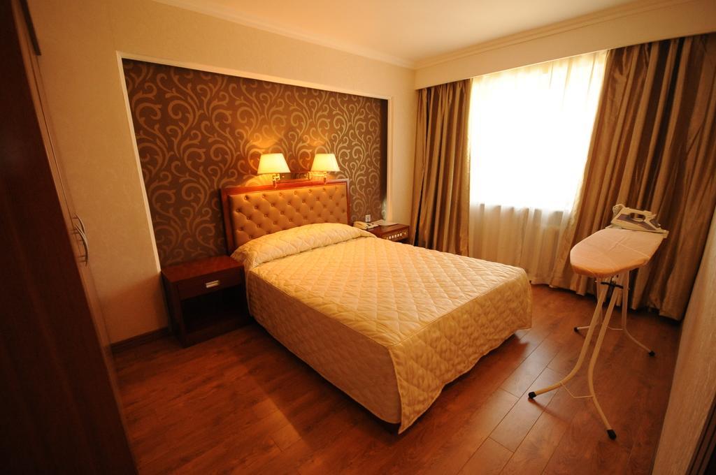 Flower Hotel Ulaanbaatar Phòng bức ảnh